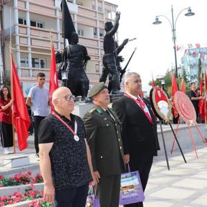 KAHRAMAN GAZİLERİMİZ, DÜZENLENEN PROGRAMLARLA ANILDI - fotoğraf 25