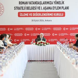 Bakan Göktaş Roman Vatandaşlara Yönelik Strateji Belgesi ve 1. Aşama Eylem Planı İzleme ve Değerlendirme Kurulu Toplantısı’na Katıldı - fotoğraf 2