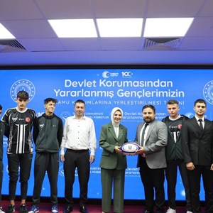 Aile ve Sosyal Hizmetler Bakanımız Göktaş, Devlet Korumasından Yararlanmış Gençlerin Kamu Kurumlarına Yerleştirilmesi Töreni'ne katıldı. - fotoğraf 3