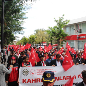19 EYLÜL GAZİLER GÜNÜ " KAHRAMANLARLA YÜRÜYORUZ " ETKİNLİĞİ DÜZENLENDİ. - fotoğraf 5