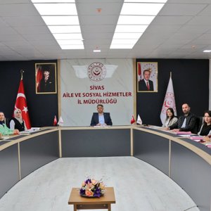 Kadın Hizmetleri Değerlendirme Toplantısı Gerçekleştirildi - fotoğraf 1