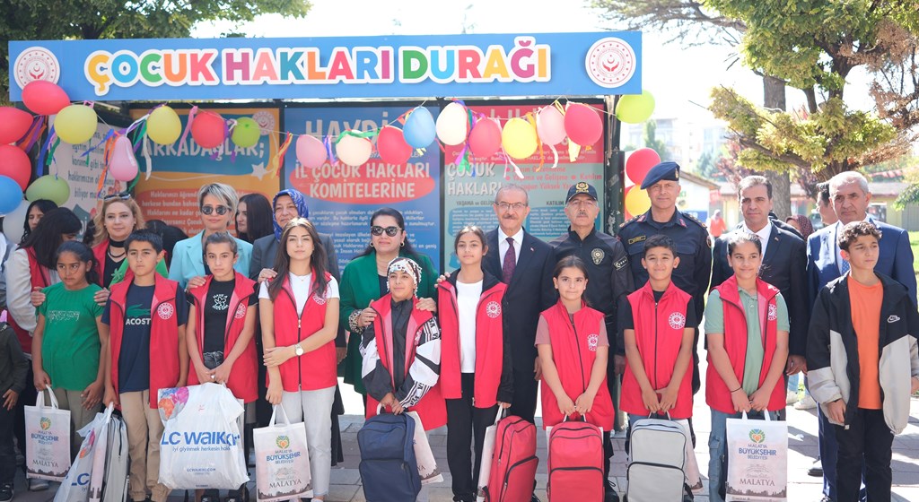 Çocuk Hakları Durağı Farkındalık Etkinliği Düzenlendi.