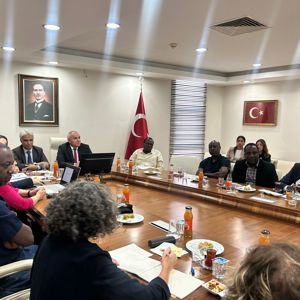 Zambiya Heyeti Genel Müdürlük Çalışmalarını Yerinde İnceledi - fotoğraf 2