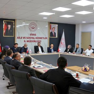 Değerlendirme ve Koordinasyon Toplantısı İl Müdürümüz Özgür Kırmızıtaş Başkanlığında Gerçekleştirildi - fotoğraf 3