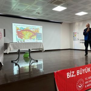 AFAD Tarafından İl Müdürlüğümüz ve Bağlı Kuruluşlarımızda Görevli Personellerimize Eğitim Verildi - fotoğraf 5