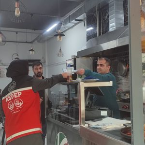 Beyaz Baston Görme Engelliler Günü Münasebetiyle Broşür Dağıtık. - fotoğraf 3