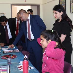Azerbaycan Cumhuriyeti Çalışma ve Halkın Sosyal Güvenliği Bakanlığı Teknik Heyeti Saray Engelsiz Yaşam ve Rehabilitasyon Merkezinde İncelemelerde Bulundu - fotoğraf 4
