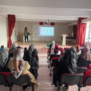 SUNGURLU SHM'DEN VELİLERE MADDE BAĞIMLILIĞI İLE MÜCADELE EĞİTİMİ - fotoğraf 1