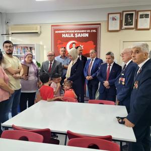 Sn.Valimiz Ali Hamza PEHLİVAN'ın katılımıyla Şehit Piyade Uzman Çavuş Halil Şahin anısına Şehit Halil ŞAHİN Kütüphanesi açılışı yapıldı. - fotoğraf 1