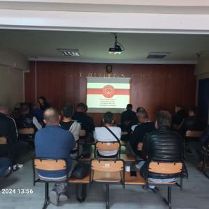 “Bağımlı Olma Özgür Ol” Projesi Kapsamında Kadına Yönelik Şiddetle Mücadele Eğitimi Verildi. - fotoğraf 2