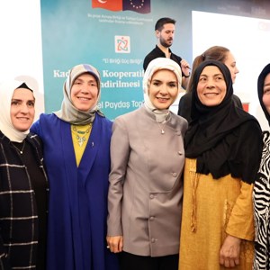  Bakanımız Göktaş: "6284 Sayılı Ailenin Korunması ve Kadına Karşı Şiddetin Önlenmesine Dair Kanun'u uygulamakta kararlıyız" - fotoğraf 4