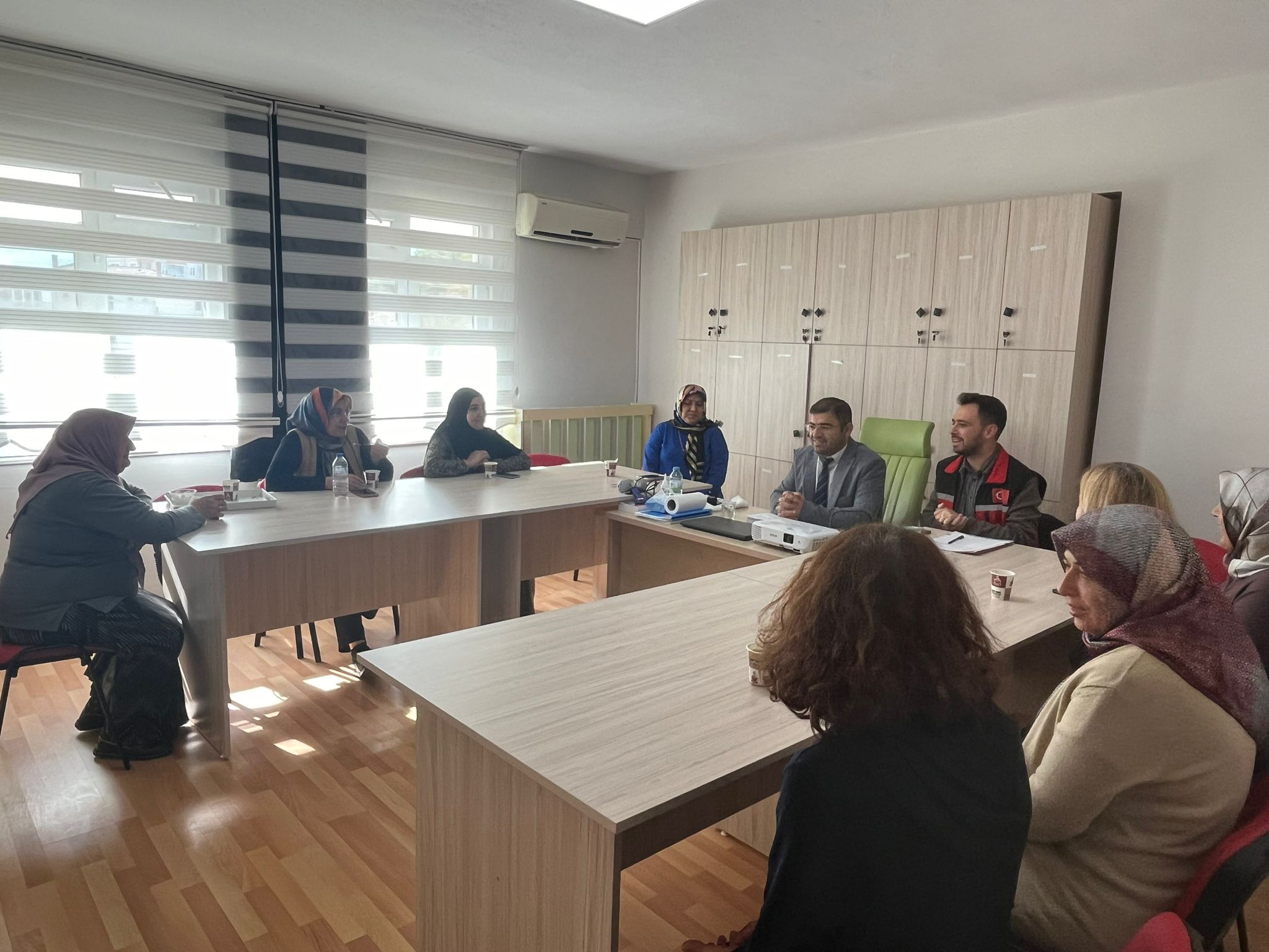 AİLE BÜTÇESİ VE KAYNAK YÖNETİMİ EĞİTİMİ