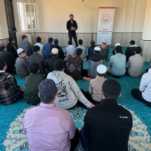 “Bilinçli Medya Kullanımı” eğitimi - fotoğraf 2