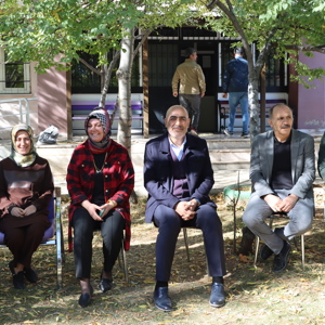 İl Müdürümüz Sayın Abdulbari AKSOY, Bingöl Çocuk Evleri Sitesi, ÇEKOM ve Kadın Konukevi'nde görev yapan çalışma arkadaşlarımızı ziyaret etti. - fotoğraf 5