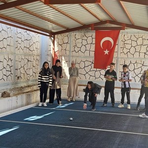 Öğrencilerimiz Tosya Huzurevimizde Kıymetli Büyüklerimizle Bir Araya Geldiler - fotoğraf 8