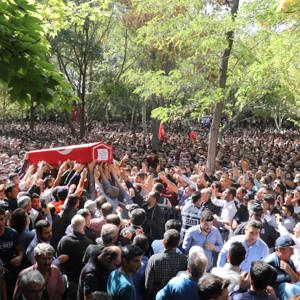 Şehit P. Uzm. Onb. Yunus MERMER Törenle Defnedildi - fotoğraf 1