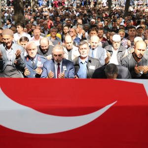 Şehit P. Uzm. Onb. Yunus MERMER Törenle Defnedildi - fotoğraf 4