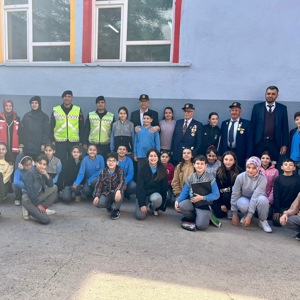Tosya Fatih Ortaokulu Öğrencilerimiz Kahraman Gazilerimizle Buluştular - fotoğraf 8