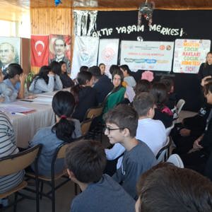 ÇOCUKLARIN SESİ "ÇOCUK MECLİSİ" - fotoğraf 2