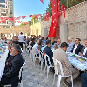 İl Müdürümüz Naci YILMAZ, 2019 yılında şehit olan Söz. Er Mustafa KORKMAZ’ın mevlidinde şehit ailelerimizle bir araya geldi. - fotoğraf 1