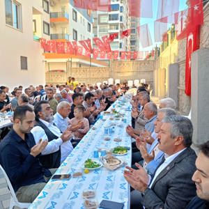 İl Müdürümüz Naci YILMAZ, 2019 yılında şehit olan Söz. Er Mustafa KORKMAZ’ın mevlidinde şehit ailelerimizle bir araya geldi. - fotoğraf 2