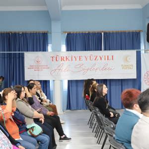 BAKANLIĞIMIZIN AİLEMİZ İSTİKBALİMİZ TEMASIYLA  İL MÜDÜRLÜĞÜMÜZ VE CEYHAN SOSYAL HİZMER MERKEZİ İŞBİRLİĞİ İLE DÜZENLENEN AİLE SÖYLEŞİSİ - fotoğraf 5