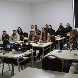 Aile ve Sosyal Hizmetler Bakan Yardımcısı Tarıkdaroğlu, Hakkari'de "Hizmet İçi Eğitim Programına" katıldı - fotoğraf 5