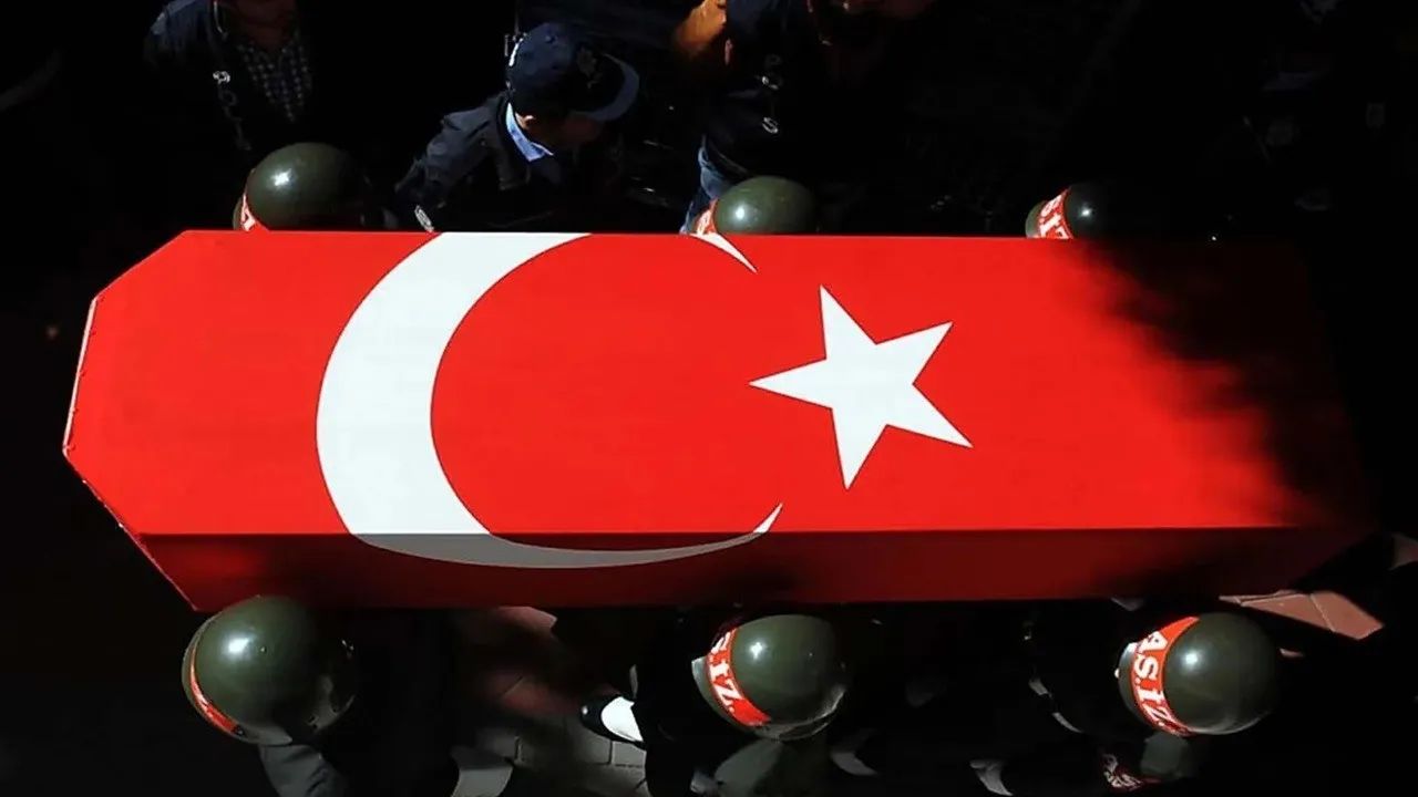 AZİZ MİLLETİMİZİN BAŞI SAĞ OLSUN!