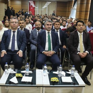 Aile ve Sosyal Hizmetler Bakan Yardımcısı Tarıkdaroğlu, İl Müdürlüğümüzde "Hizmet İçi Eğitim Programına" katıldı - fotoğraf 2