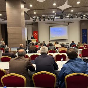 Kooperatif ortağı erkekler ile erkek Muhtar ve Din görevlilerine yönelik "Kooperatifçilik ve Kadın Erkek Eşitliği" tanıtım toplantısı gerçekleşti - fotoğraf 3