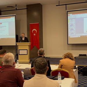Kooperatif ortağı erkekler ile erkek Muhtar ve Din görevlilerine yönelik "Kooperatifçilik ve Kadın Erkek Eşitliği" tanıtım toplantısı gerçekleşti - fotoğraf 7
