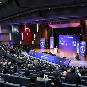 Cumhurbaşkanı Erdoğan ve Bakanımız Göktaş, 6. Uluslararası Kadın ve Adalet Zirvesi'ne Katıldı - fotoğraf 7