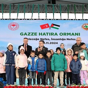 Bakanımız Mahinur Özdemir Göktaş, Milli Ağaçlandırma Günü’nde Gazze Hatıra Ormanı’na Fidan Dikti - fotoğraf 1