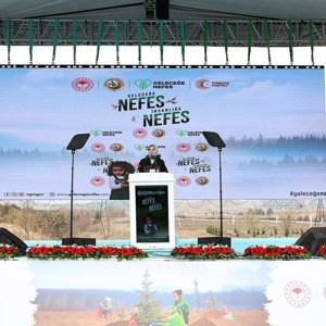 Bakanımız Mahinur Özdemir Göktaş, Milli Ağaçlandırma Günü’nde Gazze Hatıra Ormanı’na Fidan Dikti - fotoğraf 5