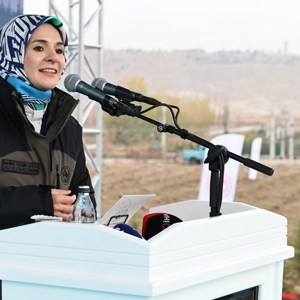 Bakanımız Mahinur Özdemir Göktaş, Milli Ağaçlandırma Günü’nde Gazze Hatıra Ormanı’na Fidan Dikti - fotoğraf 6