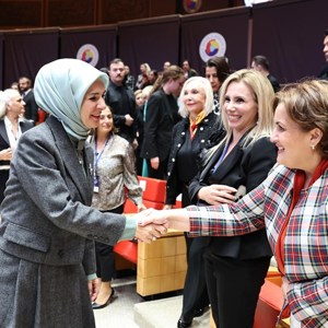 Aile ve Sosyal Hizmetler Bakanımız Göktaş, "Türkiye'nin Girişimci Kadın Gücü Yarışması Ödül Töreni"nde konuştu. - fotoğraf 5