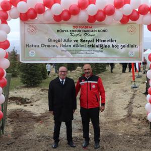 Çocuk Hakları Günü münasebetiyle İl Müdürlüğümüze ait Hatıra Ormanında gerçekleştirilen Fidan Dikim Etkinliği - fotoğraf 5
