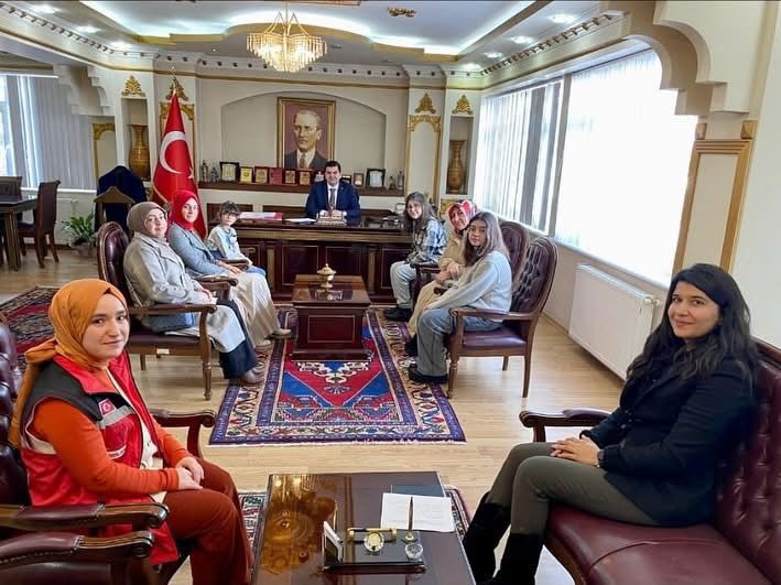 Ortaköy Sosyal Hizmet Merkezi Müdürlüğümüz, 25 Kasım Kadına Yönelik Şiddetle Mücadele Günü Kapsamında Etkinlikler Düzenledi! - fotoğraf 1