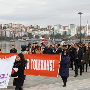 25 Kasım Kadına Yönelik Şiddete Karşı Uluslararası Mücadele Günü Farkındalık Yürüyüşü - fotoğraf 5