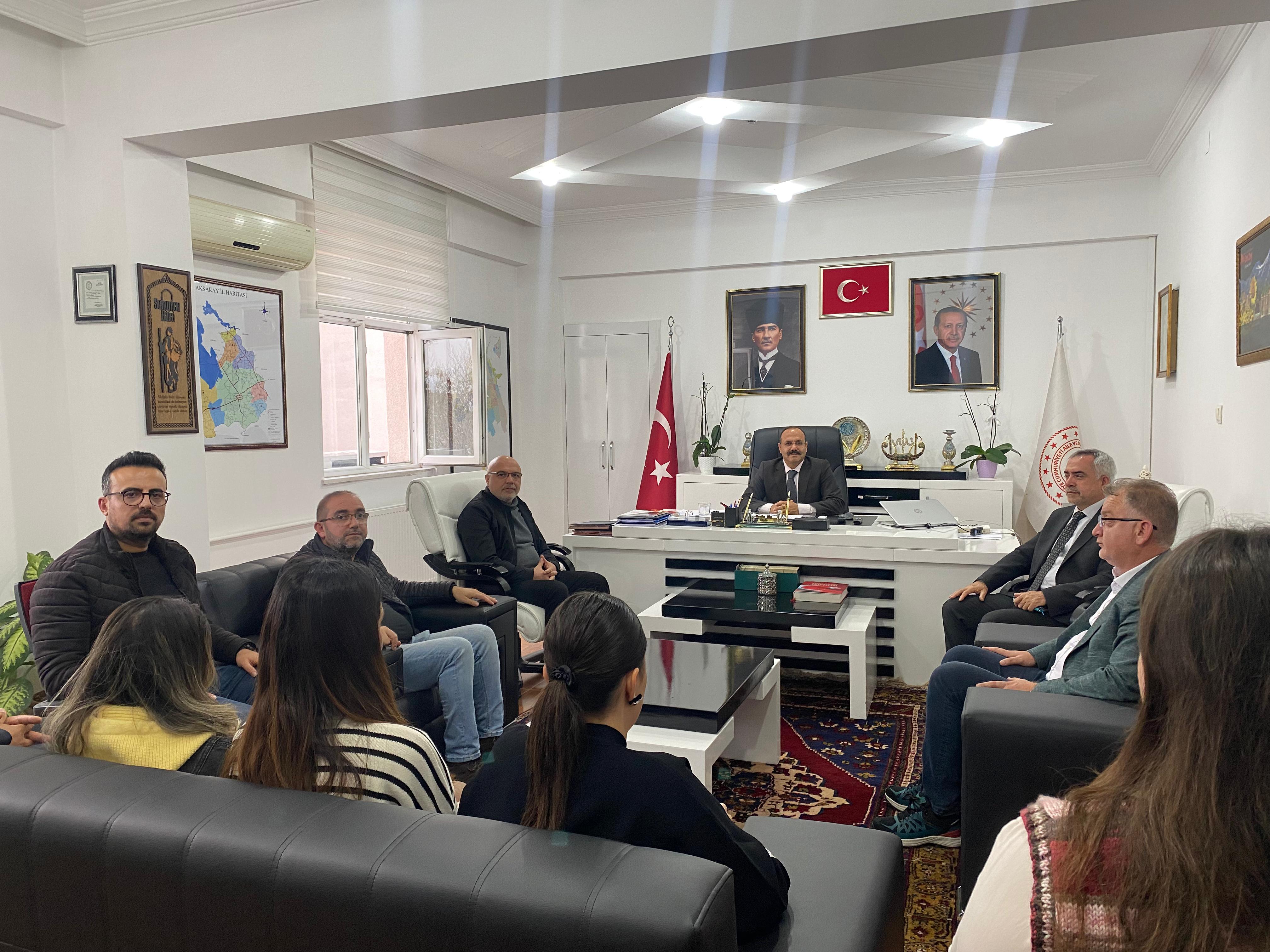 Engelleri Birlikte Aşıyoruz, Hizmeti Zirveye Taşıyoruz!