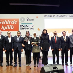 Aile ve Sosyal Hizmetler Bakanımız Göktaş "Esenlik Sempozyumu"nda konuştu - fotoğraf 2