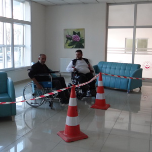 Engelli Bireylerin Dünyasına Yakından Bakış - fotoğraf 3