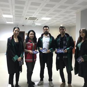 #SilifkeSHM tarafından "25 Kasım Kadına Yönelik Şiddetle Uluslarası Mücadele Günü" dolayısıyla adliye çalışanları ve baro ziyareti yapılarak Kadına Yönelik Şiddetle Mücadele üzerine farkındalık ve bilinçlendirme çalışmaları yapıldı. - fotoğraf 1