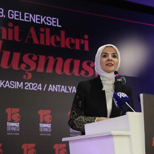Aile ve Sosyal Hizmetler Bakanımız Göktaş, 8. Şehit Aileleri Buluşması'nda konuştu - fotoğraf 1