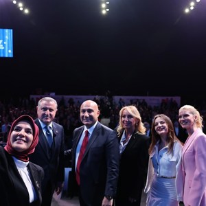 Aile ve Sosyal Hizmetler Bakanımız Göktaş "Halkbank Gençİz Zirvesi"nde konuştu - fotoğraf 4