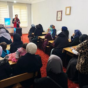 Batman İl Müftülüğüne bağlı Şirin Kur'an Kursunda "Mahremiyet Eğitimi"  - fotoğraf 1