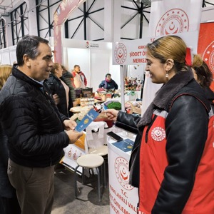 Kırklareli Tarım ve Hayvancılık Fuarında Kadına Yönelik Şiddetle Mücadele Standı Açtık. - fotoğraf 2