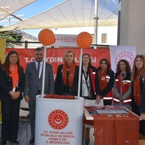 25 Kasım Kadına Yönelik Şiddetle Uluslararası Mücadele ve Dayanışma Günü Kapsamında Stand Kurduk. - fotoğraf 7