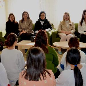 Çocuk Kuruluşlarımızda 20 Kasım Çocuk Hakları Günü kapsamında program gerçekleştirildi. - fotoğraf 3