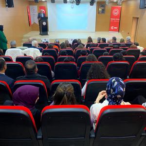 İl Müdürümüz Sayın Çiğdem AÇIKYILDIZ KAZEL'in katılımıyla "Yaşlıların Bilgeliği, Gençlerin Geleceği" isimli projenin lansman programı gerçekleştirildi. - fotoğraf 4